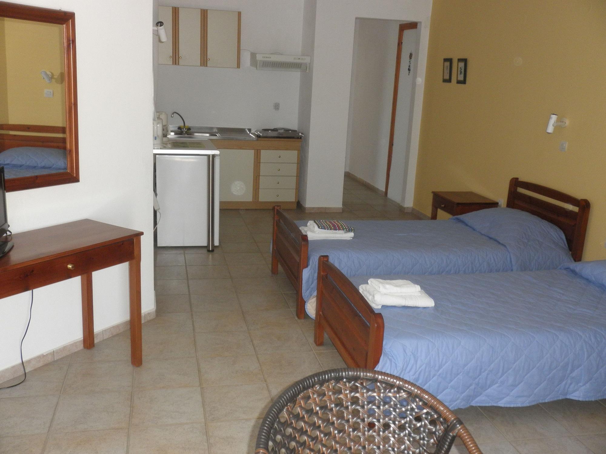 Anthemis Aparthotel Stavros  Bagian luar foto