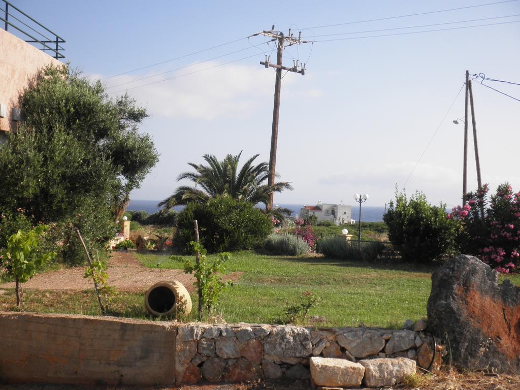 Anthemis Aparthotel Stavros  Bagian luar foto