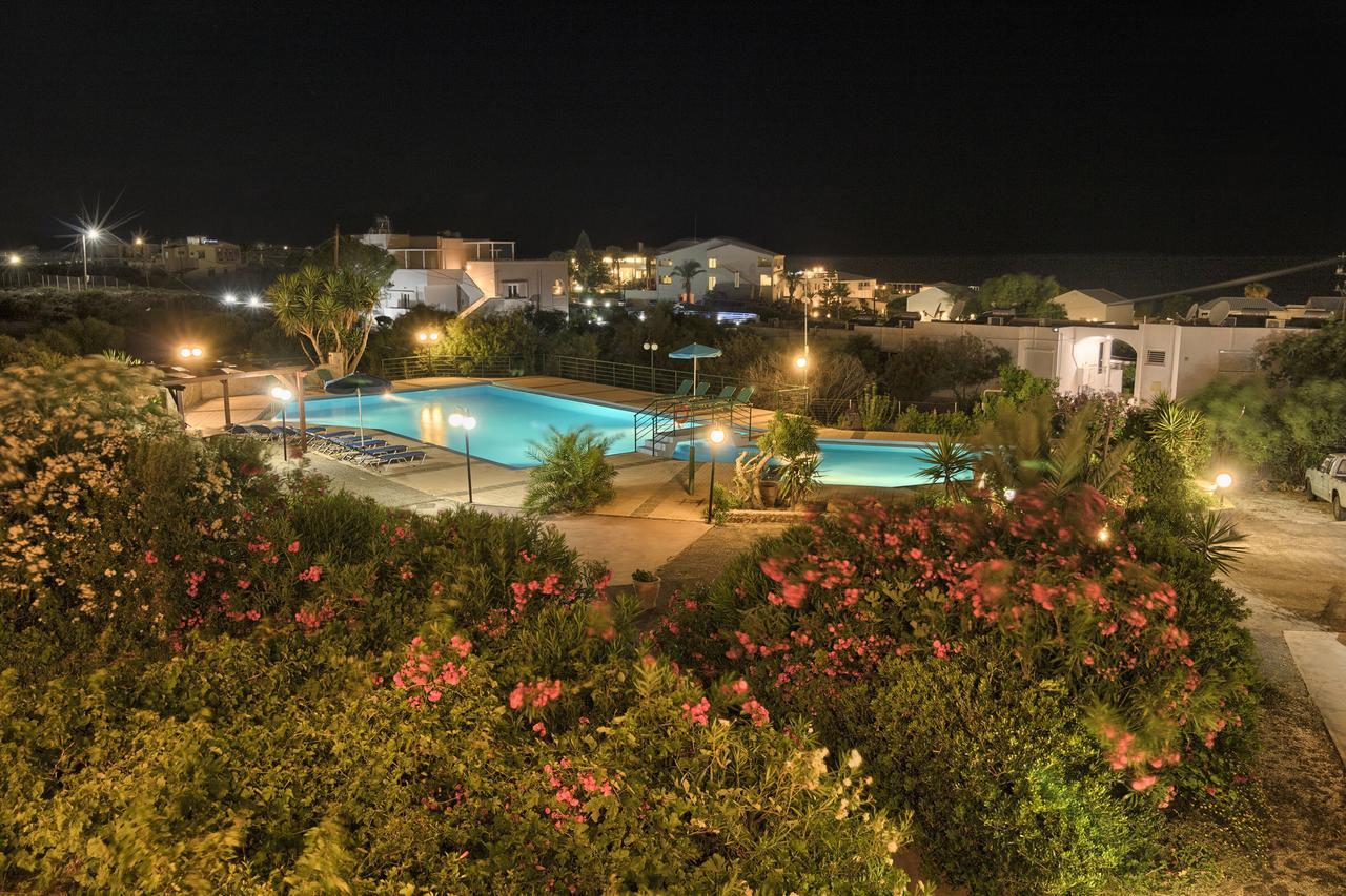 Anthemis Aparthotel Stavros  Bagian luar foto